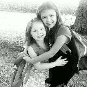 Meet your Posher, Hesper